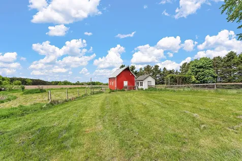 37320 Oriole Avenue Lindstrom MN 55045