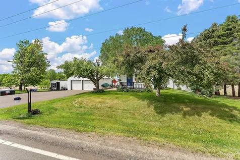 37320 Oriole Avenue Lindstrom MN 55045