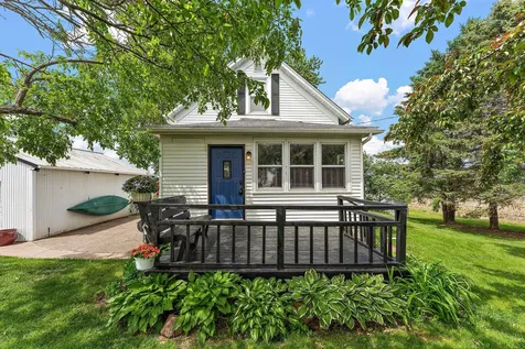 37320 Oriole Avenue Lindstrom MN 55045