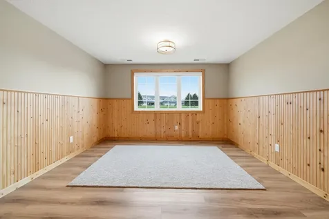 302 Ashley Court Alexandria MN 56308