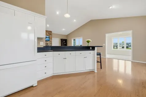 302 Ashley Court Alexandria MN 56308