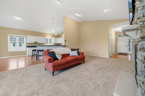 302 Ashley Court Alexandria MN 56308