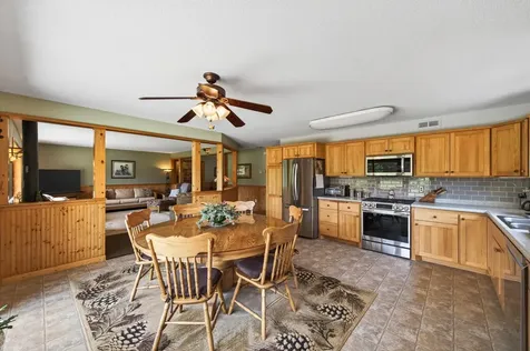 5088 357th Avenue NW Cambridge MN 55017