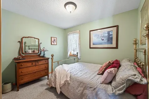 5088 357th Avenue NW Cambridge MN 55017