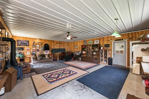 5088 357th Avenue NW Cambridge MN 55017