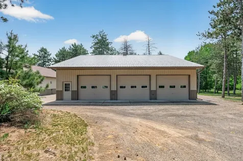 5088 357th Avenue NW Cambridge MN 55017