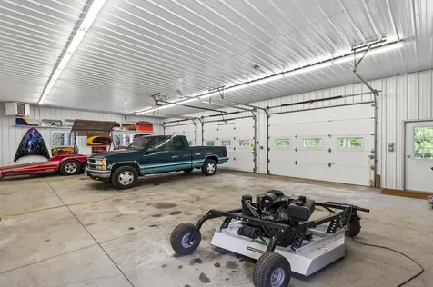 5088 357th Avenue NW Cambridge MN 55017
