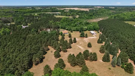 5088 357th Avenue NW Cambridge MN 55017