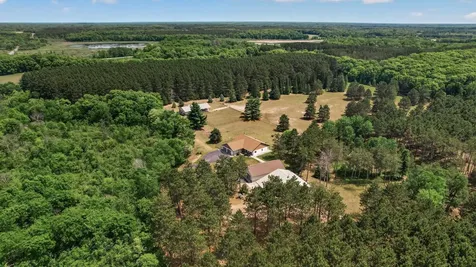 5088 357th Avenue NW Cambridge MN 55017