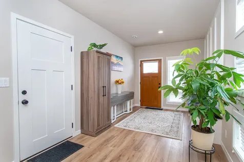 5507 Lori Lane W West Fargo ND 58078