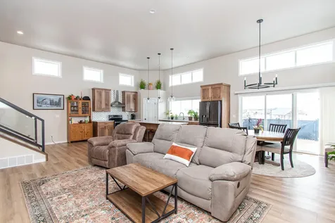 5507 Lori Lane W West Fargo ND 58078