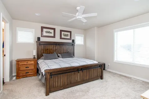 5507 Lori Lane W West Fargo ND 58078