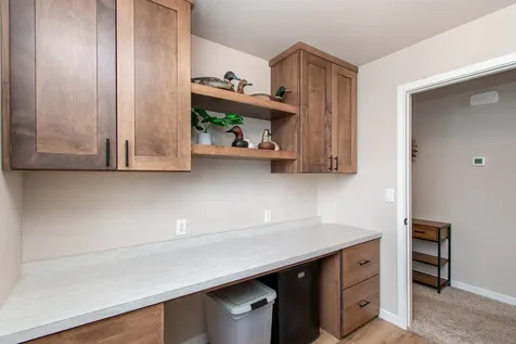 5507 Lori Lane W West Fargo ND 58078