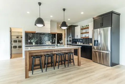 8327 59 Street S Horace ND 58047