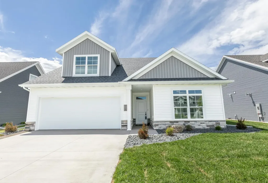 5108 Mira Way W West Fargo ND 58078