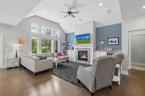 7545 Fawn Hill Road Chanhassen MN 55317