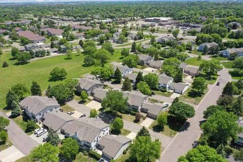 15834 Griffon Path Apple Valley MN 55124
