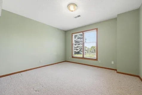2468 7th Street SW Buffalo MN 55313