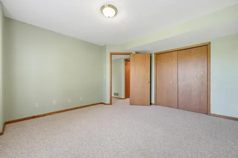 2468 7th Street SW Buffalo MN 55313