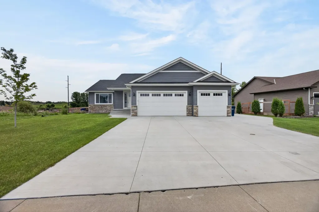 11411 Latham Lane Chisago City MN 55013