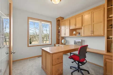 14831 Lac Lavon Drive Burnsville MN 55306
