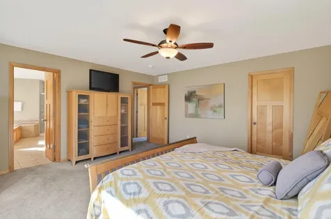 14831 Lac Lavon Drive Burnsville MN 55306