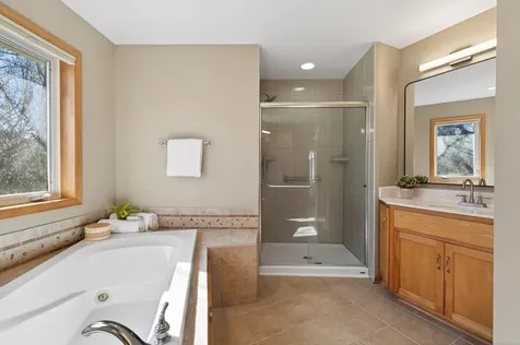 14831 Lac Lavon Drive Burnsville MN 55306