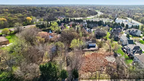 14831 Lac Lavon Drive Burnsville MN 55306