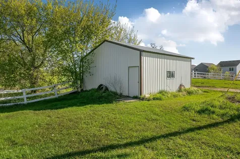 2840 30th Street NE Buffalo MN 55313