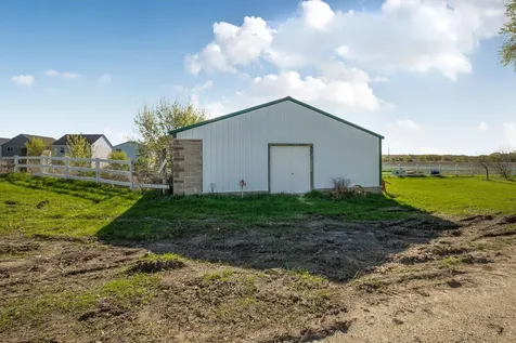 2840 30th Street NE Buffalo MN 55313