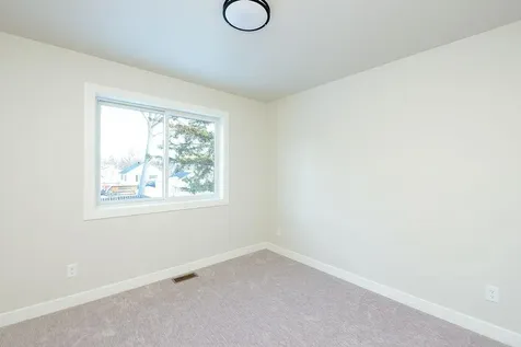 1018 3rd Avenue N Moorhead MN 56560
