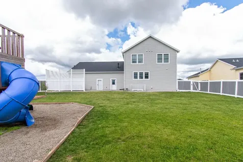 4717 11th Street W West Fargo ND 58078