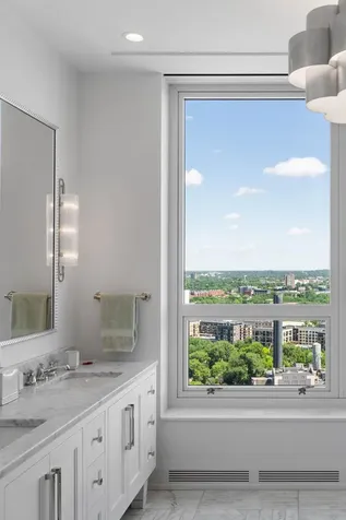 1111 W River Parkway Minneapolis MN 55415