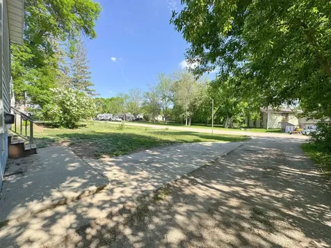 822 W Maple Avenue Fergus Falls MN 56537