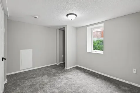 1235 Minnehaha Avenue E Saint Paul MN 55106