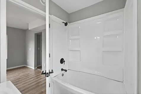 1235 Minnehaha Avenue E Saint Paul MN 55106