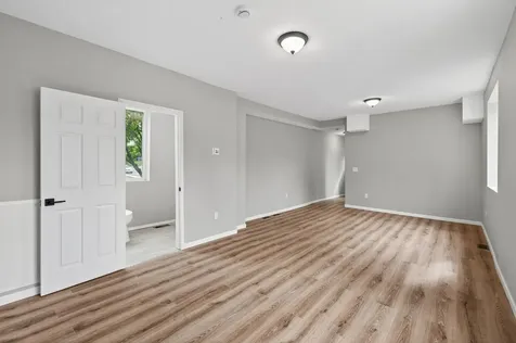 1235 Minnehaha Avenue E Saint Paul MN 55106