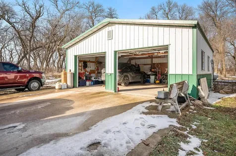 87225 600th Avenue Alpha MN 56111