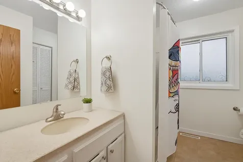 1603 Raindrop Drive Eagan MN 55121