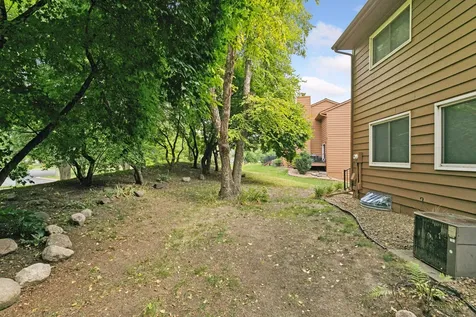 1603 Raindrop Drive Eagan MN 55121