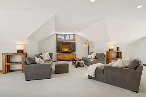 5517 Dickson Road Minnetonka MN 55345