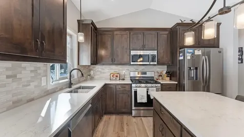 1400 Carriage Hill Drive Hinckley MN 55037