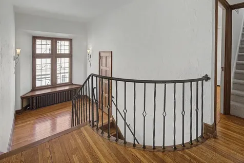 2635 Newton Avenue S Minneapolis MN 55405