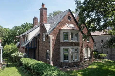 2635 Newton Avenue S Minneapolis MN 55405