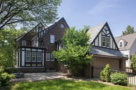 2635 Newton Avenue S Minneapolis MN 55405
