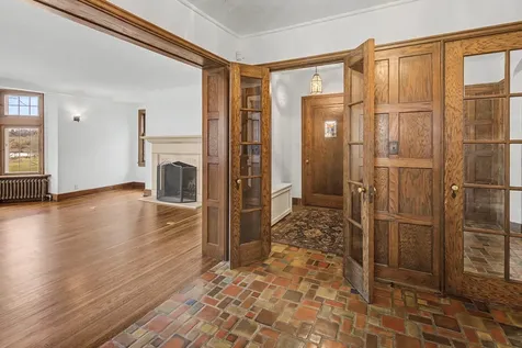 2635 Newton Avenue S Minneapolis MN 55405