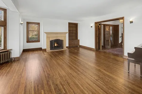 2635 Newton Avenue S Minneapolis MN 55405