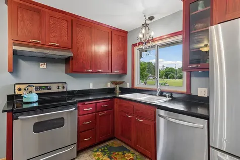 629 5th Avenue S Hopkins MN 55343