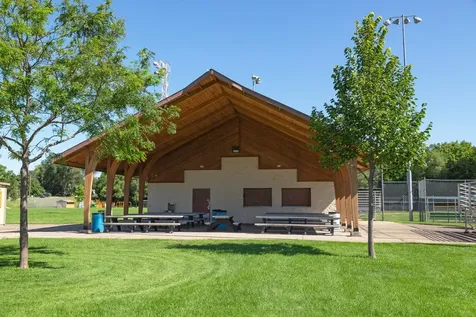 629 5th Avenue S Hopkins MN 55343