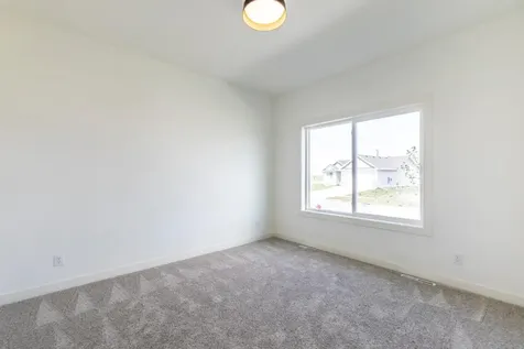 8319 59 Street S Horace ND 58047
